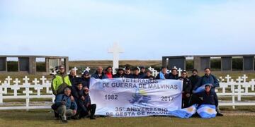 La delegación que partirá el 6 de marzo está integrada por 13 ex combatientes\u002E