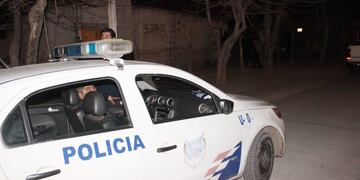 La Policía llegó de inmediato a la vivienda junto con los Bomberos\u002E