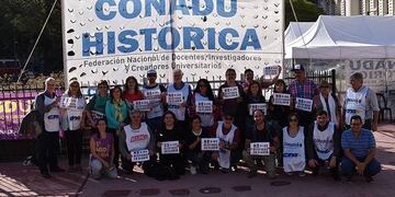 Los docentes universitarios reclaman por recomposición salarial\u002E
