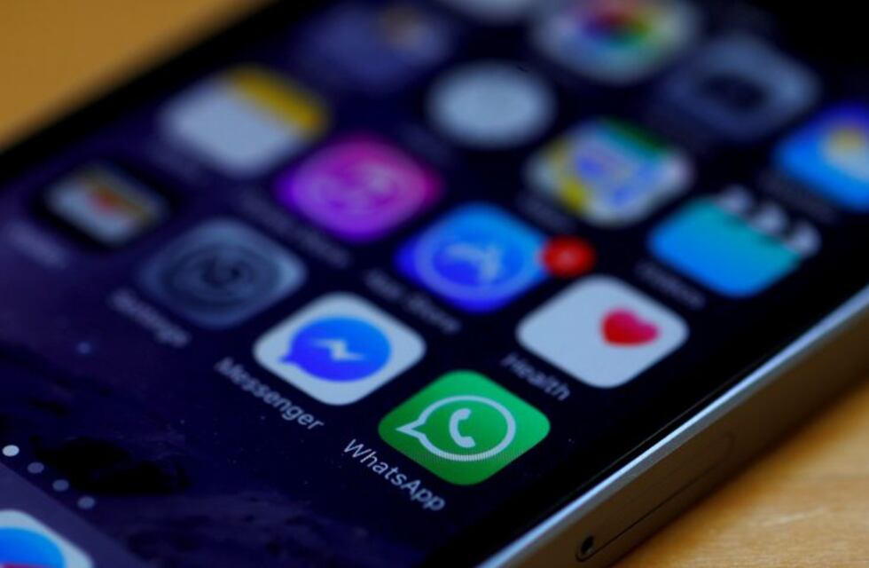 WhatsApp desarrolla nuevas funciones para reducir los mensajes por error