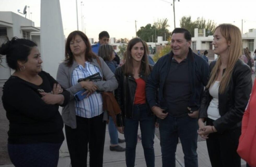 Sagasti afirma su precandidatura promoviendo sus intendentes