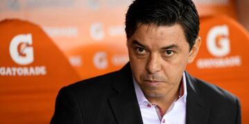 Argentina's River Plate coach Marcelo Gallardo gestures during the Copa Libertadores group D football match against Brazil's Flamengo at Monumental Antonio Vespucio Liberti Stadium in Buenos Aires on May 23, 2018\u002E / AFP PHOTO / EITAN ABRAMOVICH cancha river plate marcelo gallardo futbol copa libertadores 2018 futbol futbolistas river plate flamengo