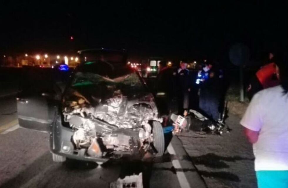Murió un motociclista tras chocar contra un auto en la ruta 19