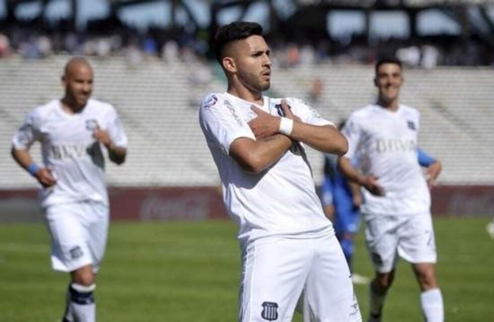 Nahuel Bustos anticipó su  despedida de Talleres