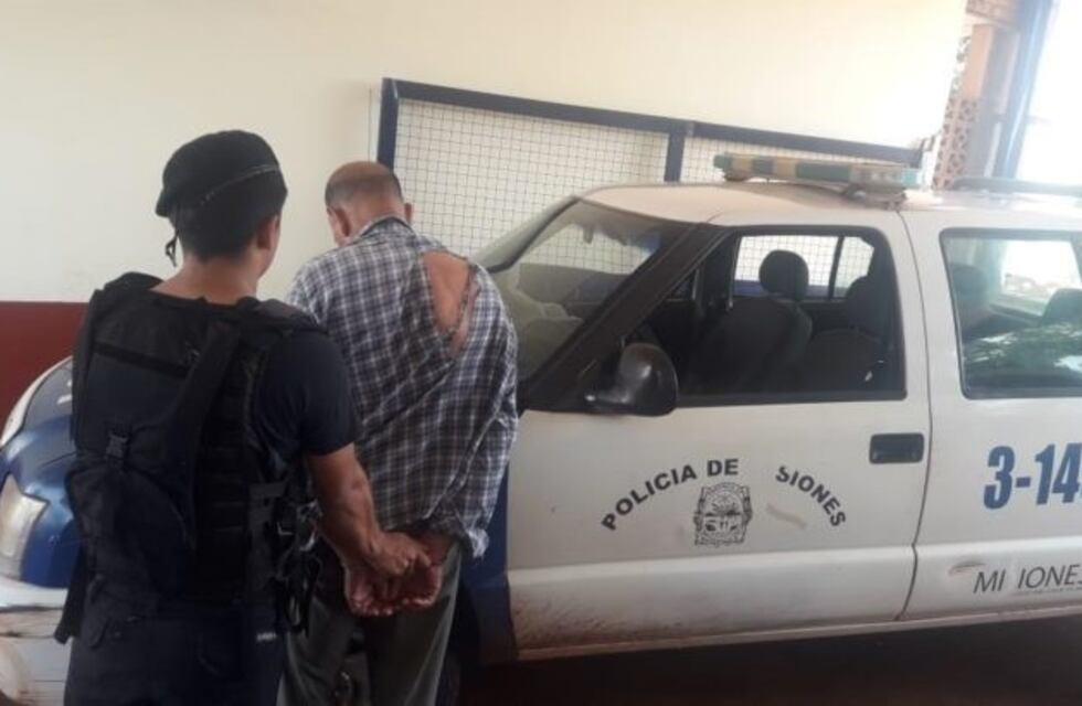 Intentó abusar de su hijastra y los vecinos lo golpearon