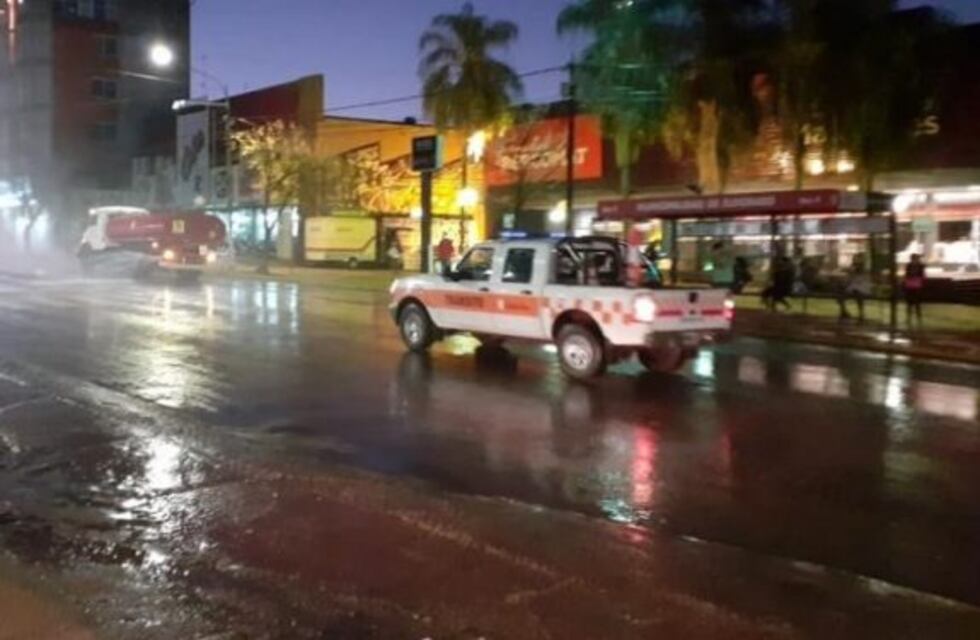 Eldorado realizó un nuevo operativo de desinfección de la avenida San Martín