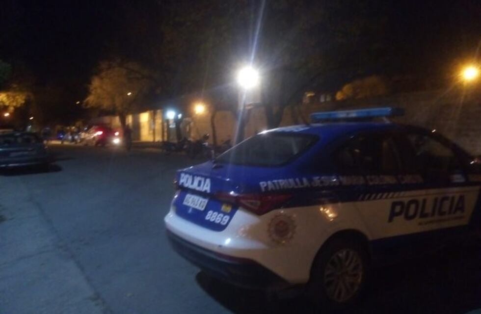 Disturbios y detenidos en Jesús María en un reclamo salarial