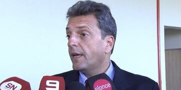 Massa se presentó en la ciudad de Paraná y aseguró que \