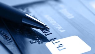 Caso testigo: condenan a tarjeta de crédito por cobrar gastos desconocidos