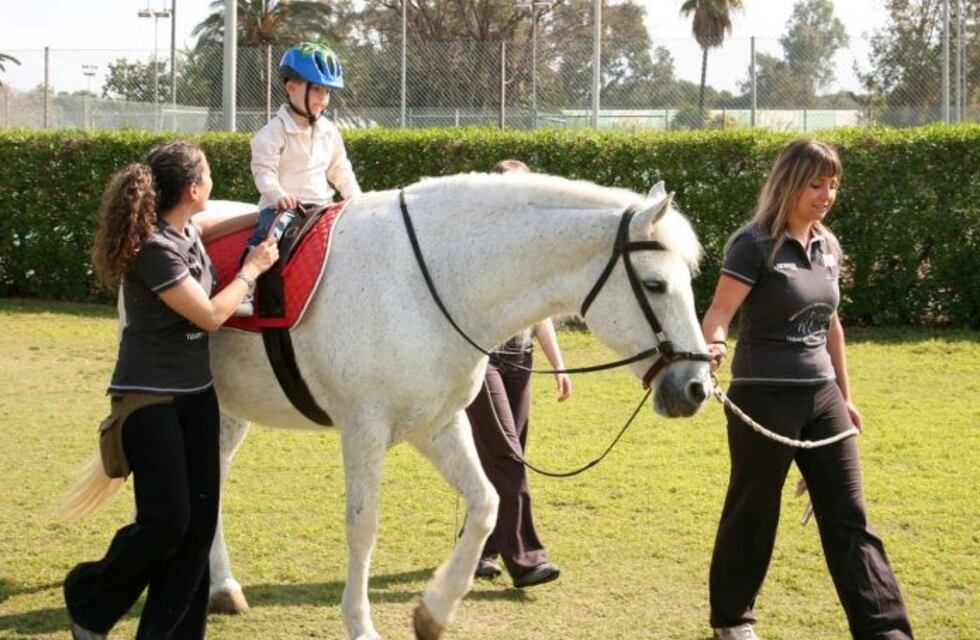 Organizan curso de "Equinoterapia" en El Calafate