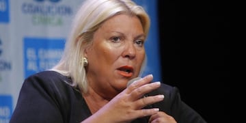 Elisa Carrió: "¡Los de Cambiemos que corten boleta son traidores!"