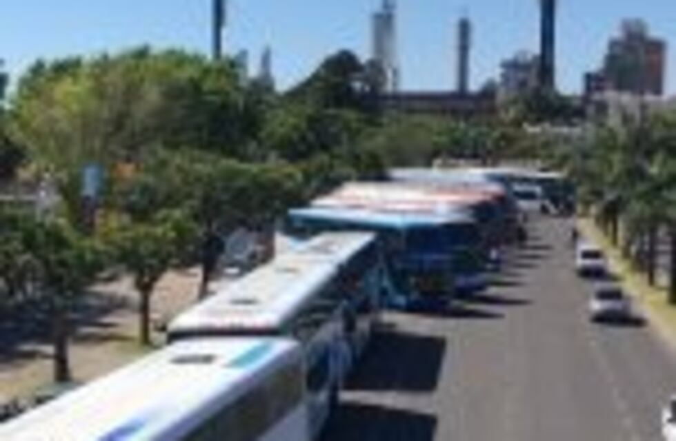 Copa Argentina: hinchas canallas coparon el Parque Alem para viajar hacia Córdoba