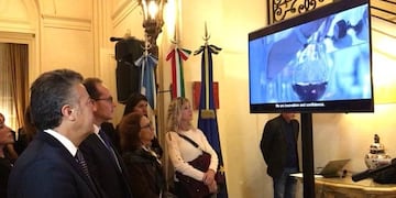 Cornejo junto al embajador de Italia en Argentina