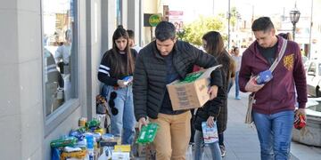 Un Litro de Leche por Mes por Alta Gracia