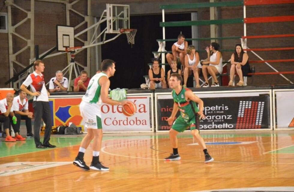 Tiro Federal de Morteros cortó la racha en la Liga Argentina