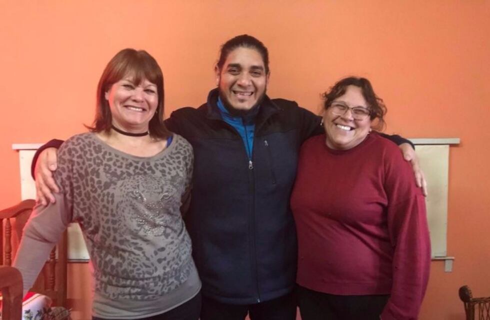 Luego de una incansable búsqueda, Richard cree que encontró a su mamá
