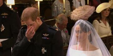 El príncipe se emocionó en la ceremonia