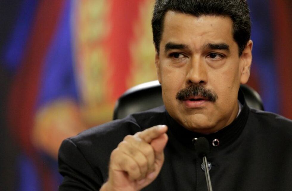 Maduro le toma juramento a asambleístas de la Constituyente