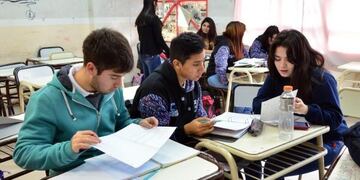 Aumentó un 15% la matrícula en las secundarias de San Juan\u002E