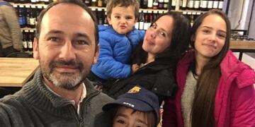 Bárbara Salcedo, Mauro Stefoni y sus hijos alojarán a cinco jóvenes\u002E (Facebook)