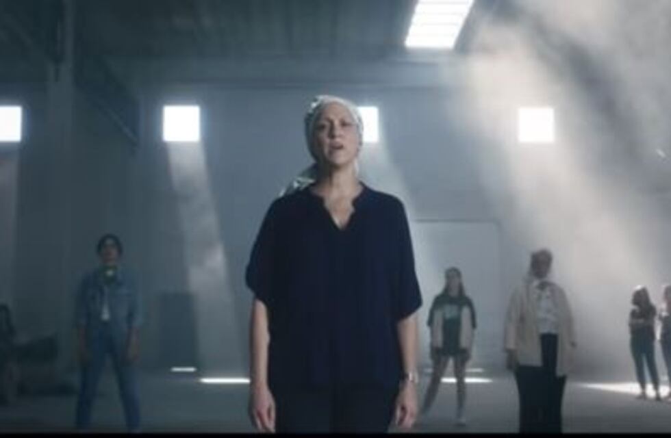 "Pañuelos", la campaña para concientizar sobre el cáncer de mama