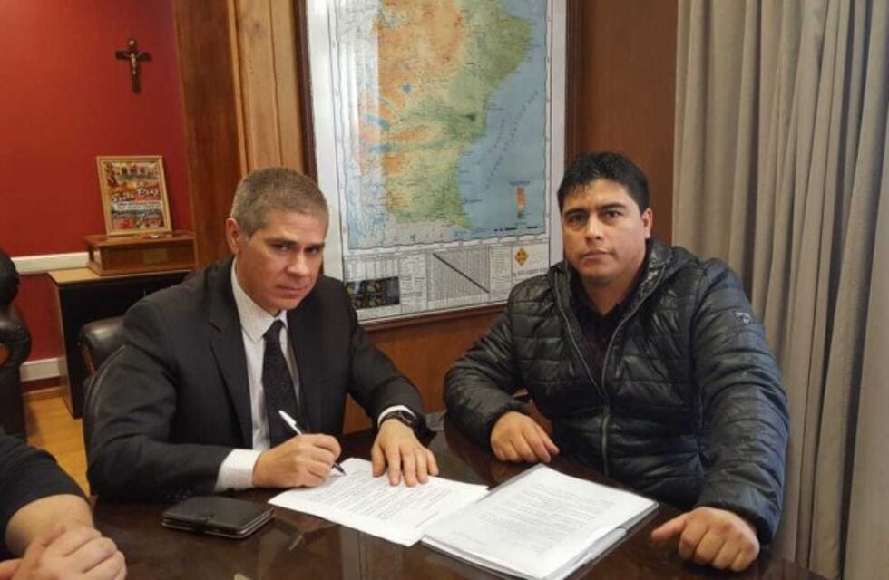 Pablo González confirmó ruptura con gremio petroleros