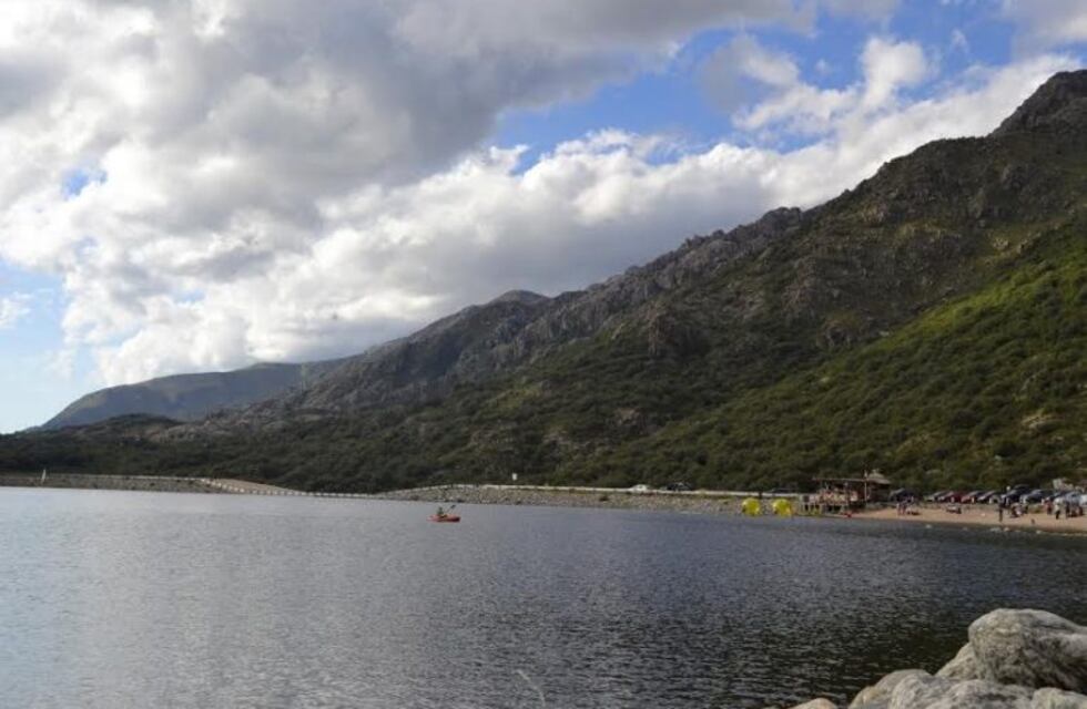 Hallaron el cadáver de una mujer en un dique de San Luis