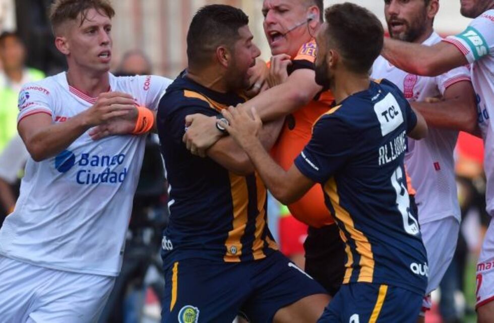 Ortigoza corre riesgo de perderse el clásico por su expulsión ante Huracán