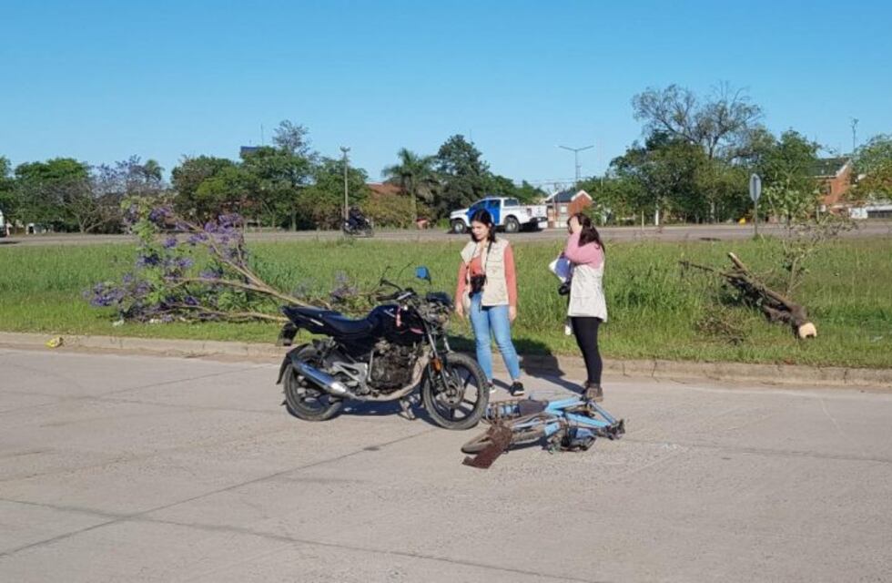Murió atropellado un ciclista por una moto que circulaba por la colectora de la ruta 11 en Resistencia