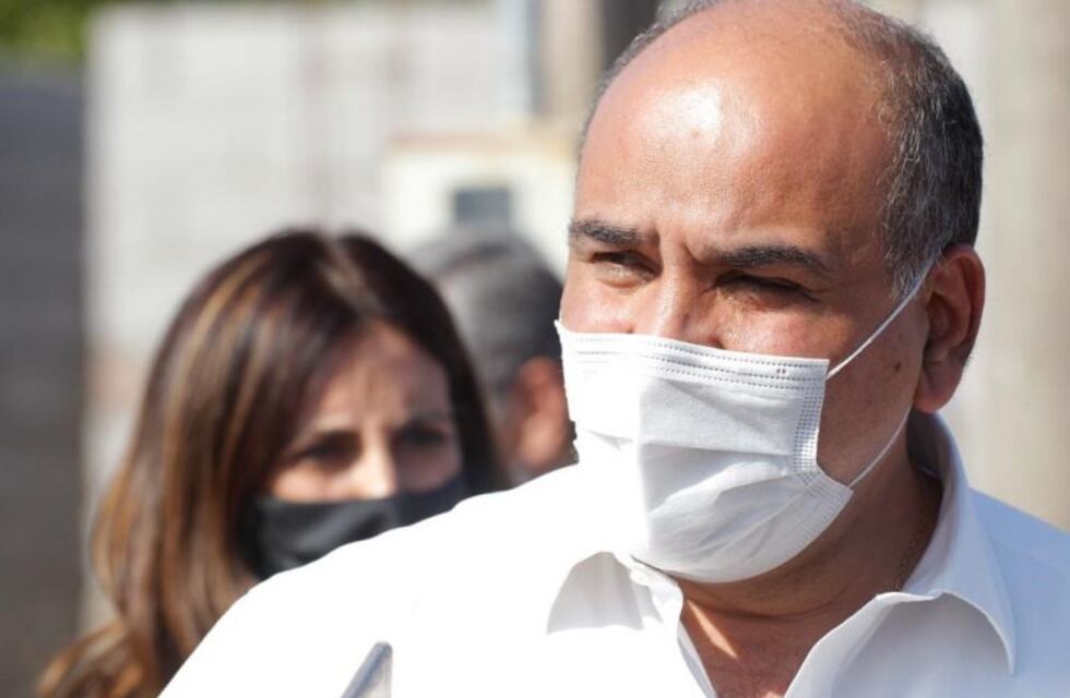 Manzur: "Más del 95% de los contagios que producen dolor, enfermedad y muerte se dan en las reuniones sociales"