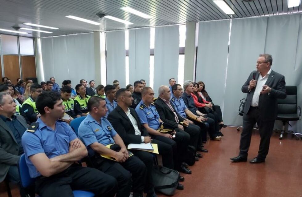 "Buscamos que el centro de la seguridad sea la víctima y no el delincuente", dijo Gianni Venir