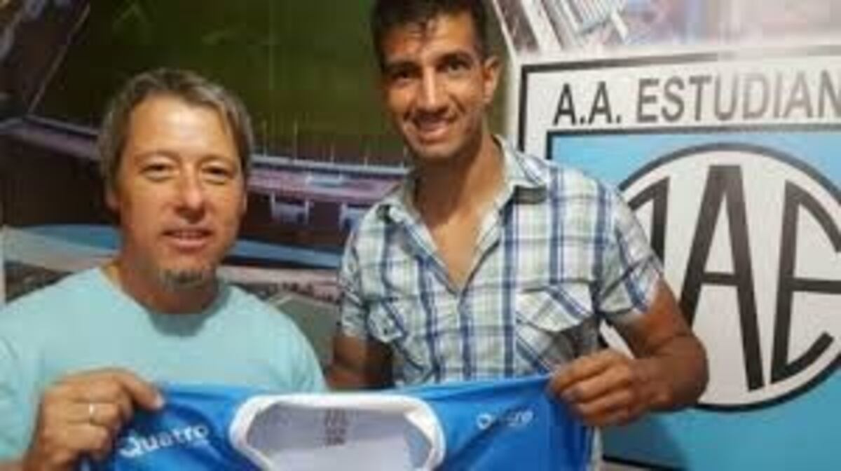 El uruguayo confesó ahora que todo fue por un momento de calentura\u002E Al parecer, por no jugar ante Boca por Copa Argentina\u002E