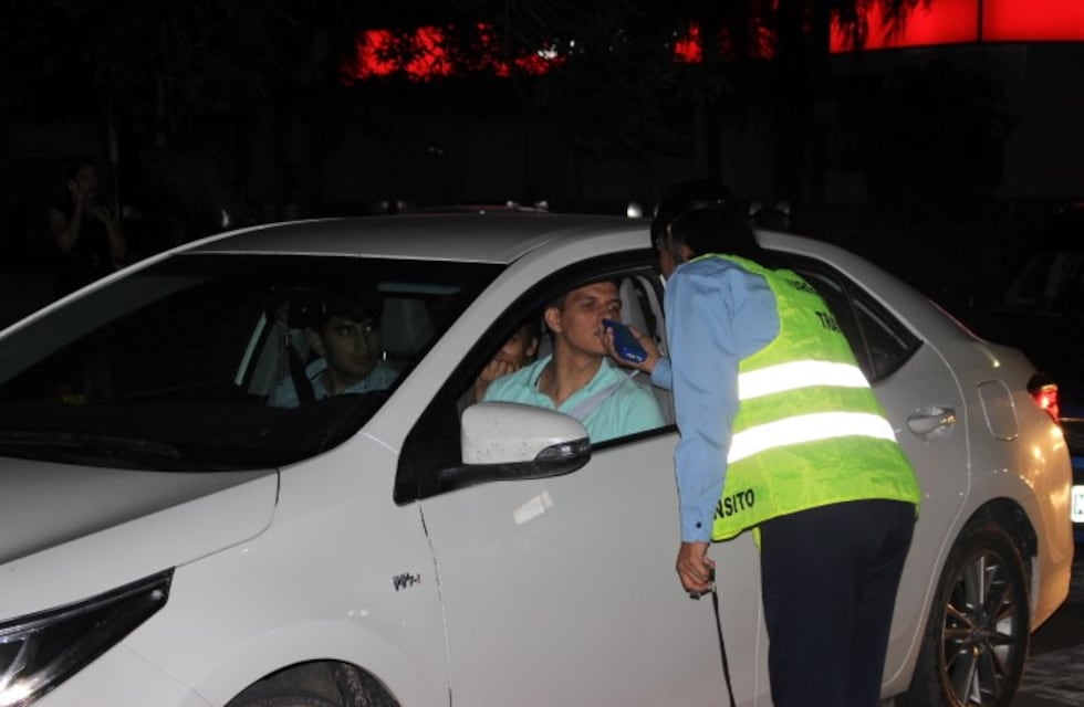 Tumultuosa Nochebuena: 119 vehículos fueron llevados al corralón