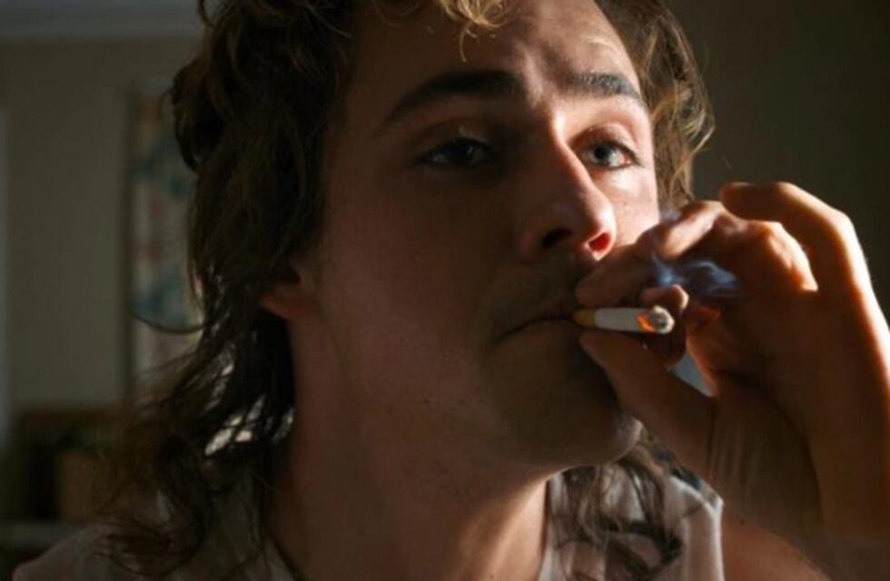 Netflix eliminará las escenas de personajes fumando en sus producciones