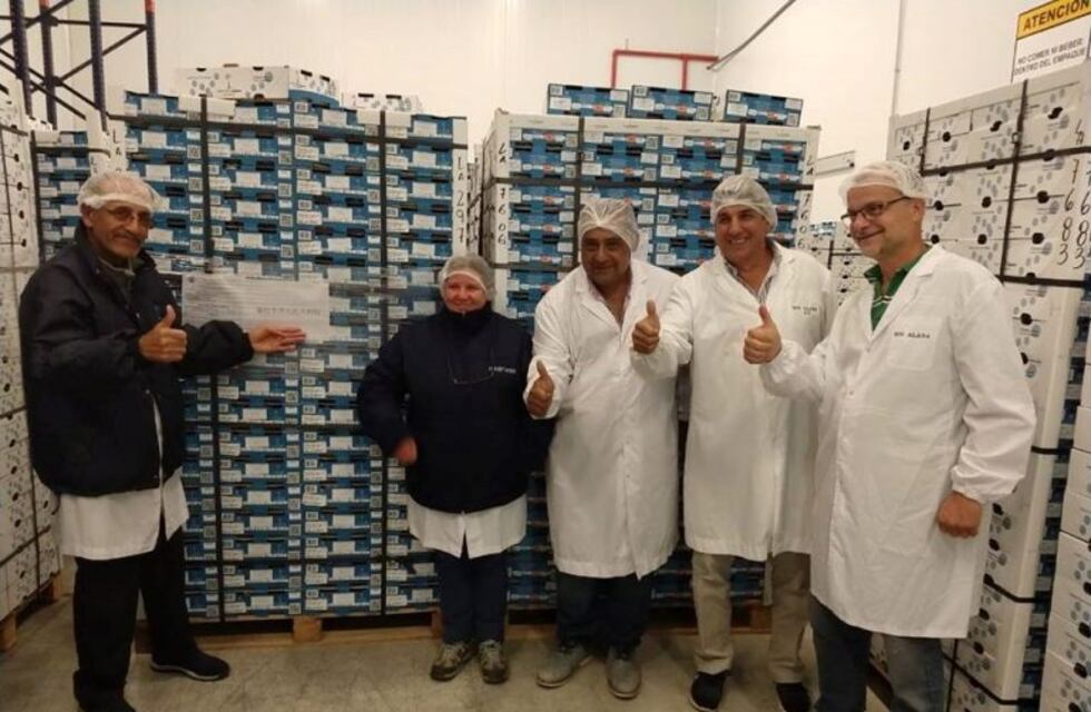 Los Antiguos: partió rumbo a China la primera producción de cerezas