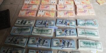 En los allanamientos de la semana anterior secuestraron 7 millones de pesos y 160 mil dólares\u002E (MPA)