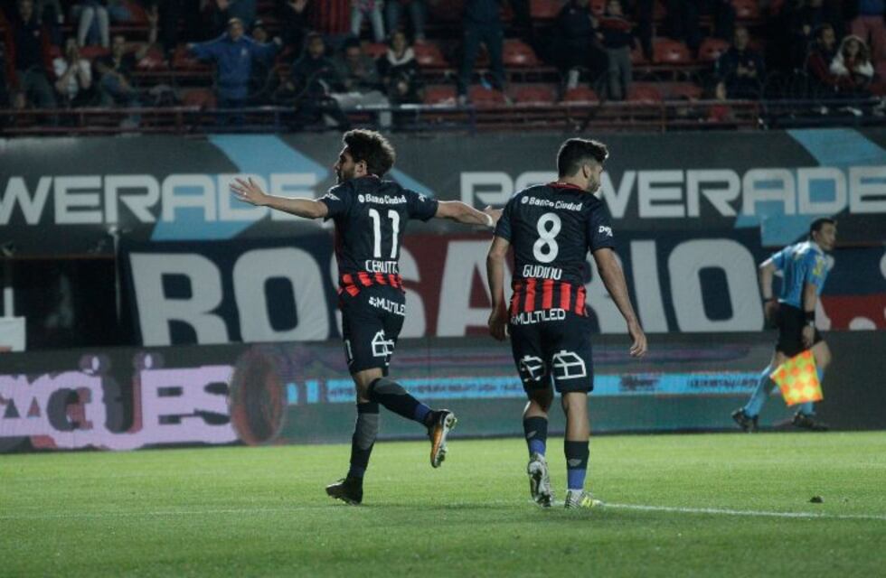 San Lorenzo le ganó 3-1 a Defensa y Justicia y se acercó a la punta