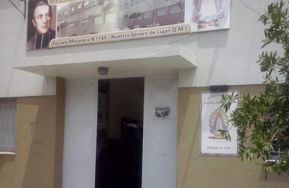 Pasaron a disponibilidad al padre de la niña que llevó un arma a la escuela