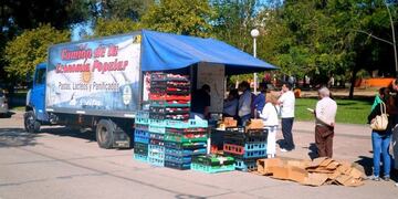 Camión de la Economiza Popular en Necochea\u002E