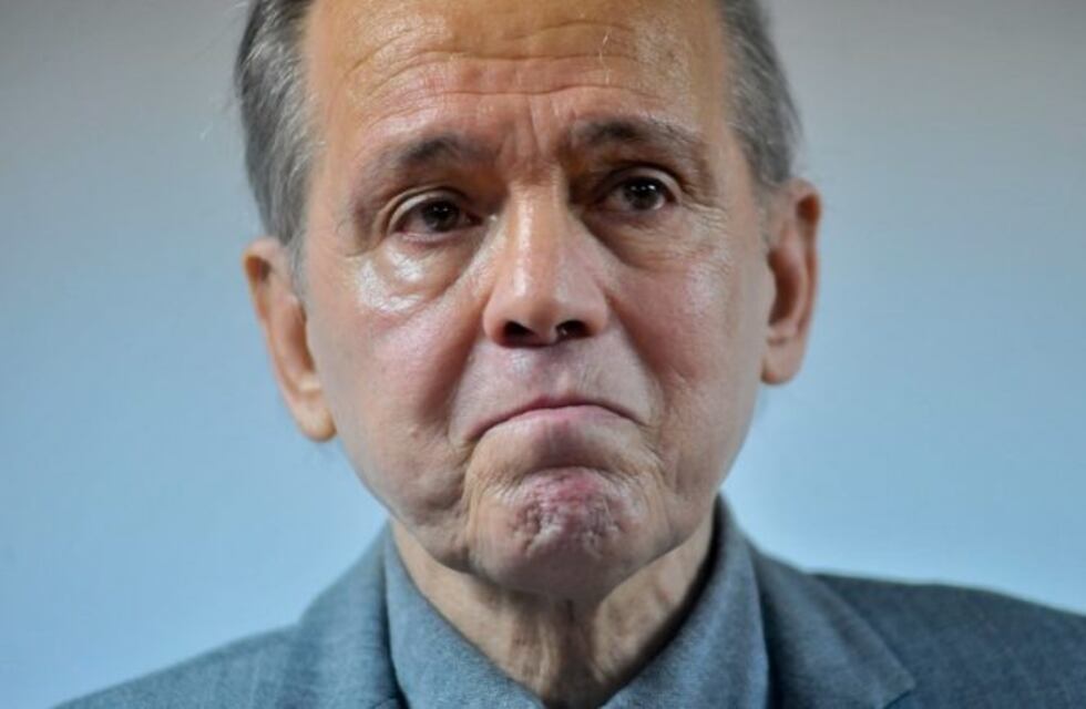 Alejandro Sabella emocionó a todos durante un homenaje que le hicieron en La Plata