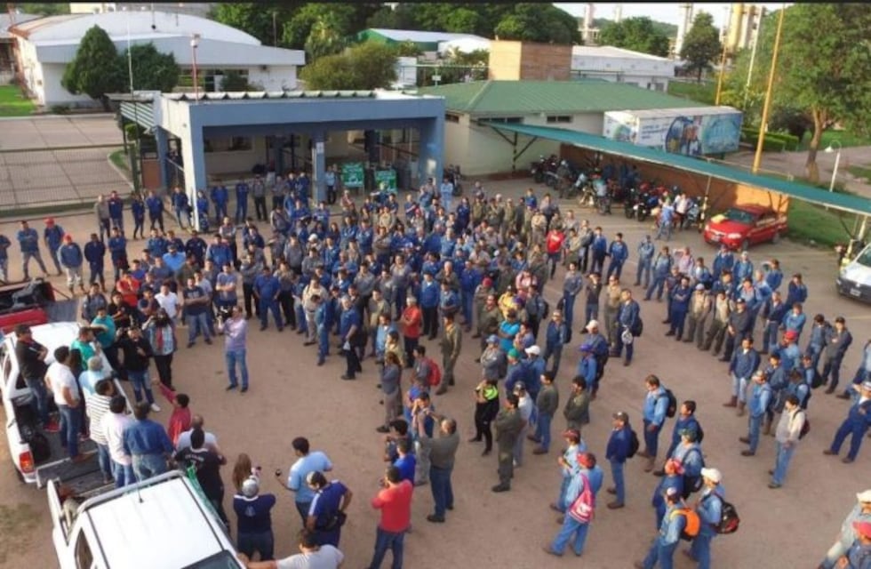 Crisis en Refinor: anuncian paro de petroleros por tiempo indefinido