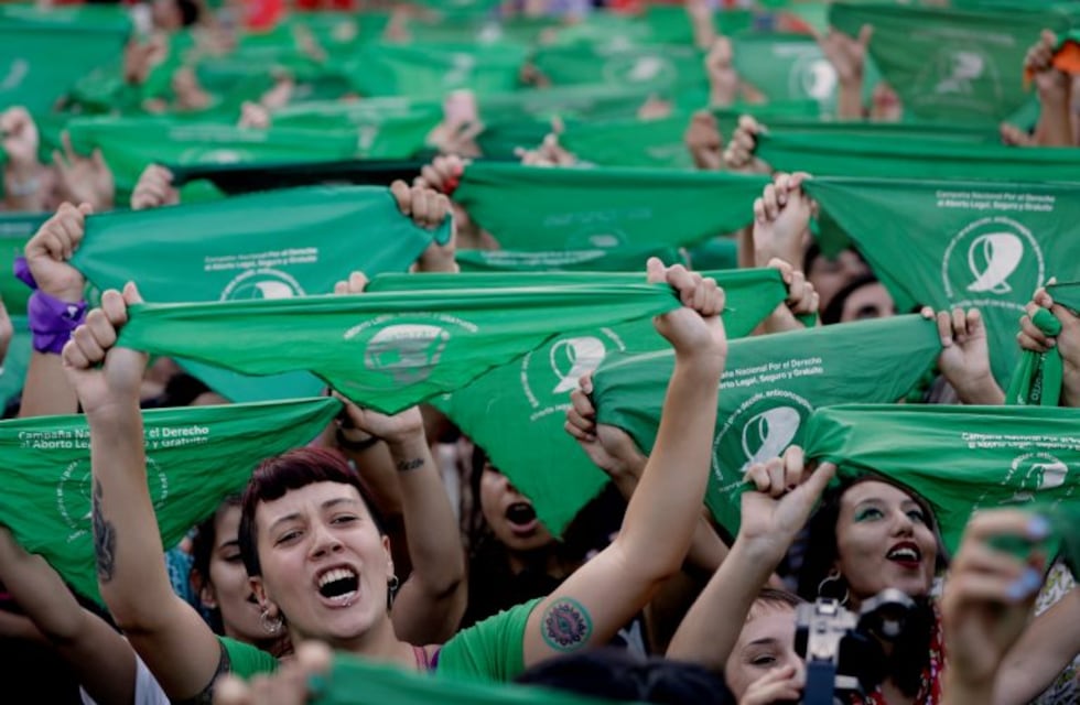 Día internacional por el aborto legal: miles de mujeres marcharon en todo el país