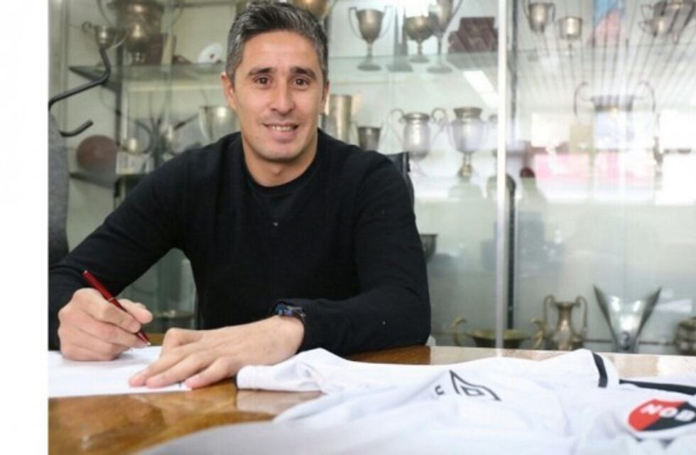 Newell's: Ibáñez renovó su vínculo por un año