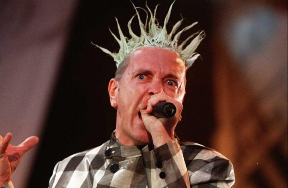 El increíble aspecto de Johnny Rotten, de los Sex Pistols