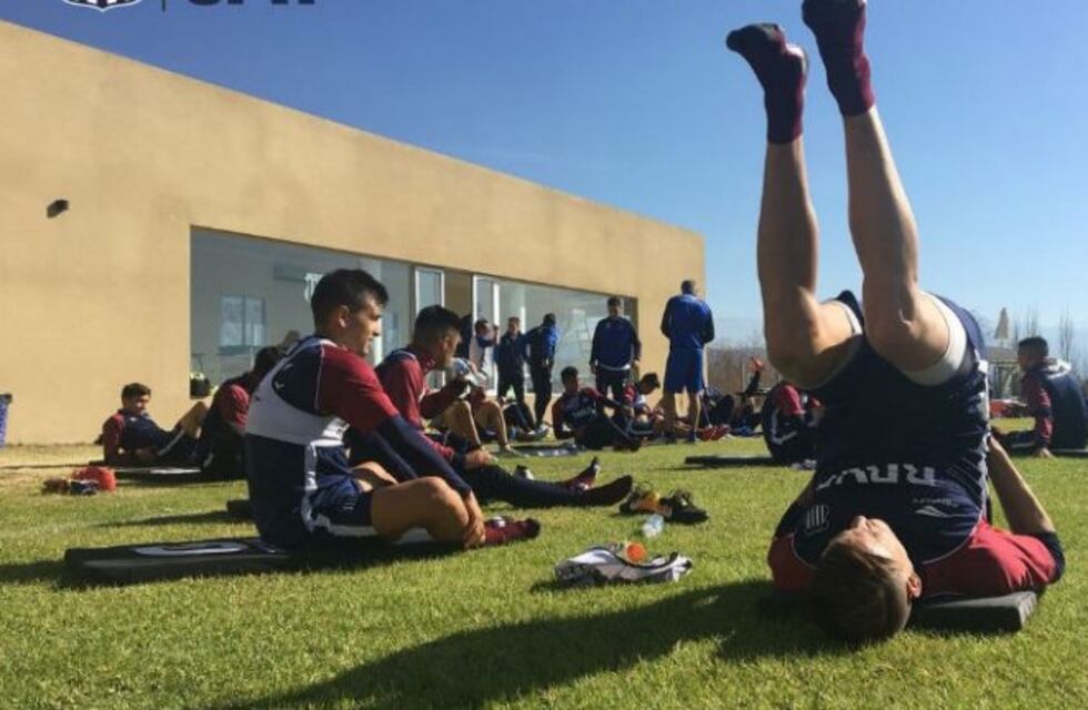 Talleres cumplió con su primer día de trabajo en Salta