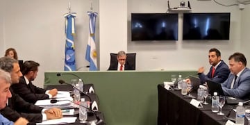 El juez Piñeda se declaró incompetente para resolver las probations de los seis imputados\u002E