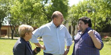 Recorrida de Omar Perotti en Casilda