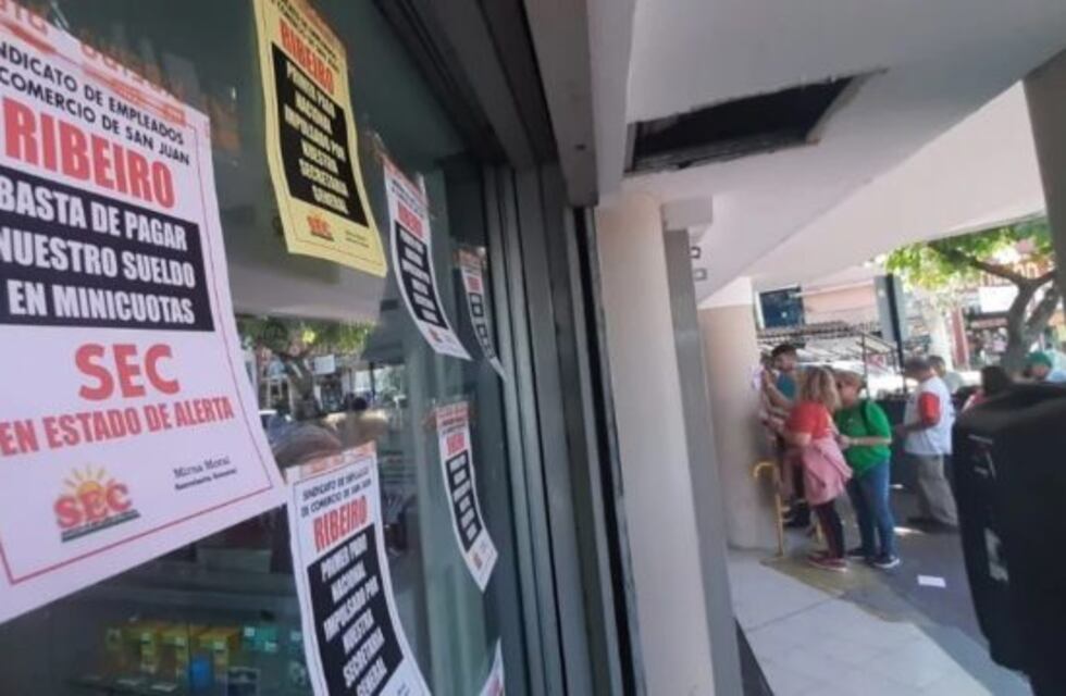 Escrachan a una reconocida casa de electrodomésticos por pagar en "mini cuotas"