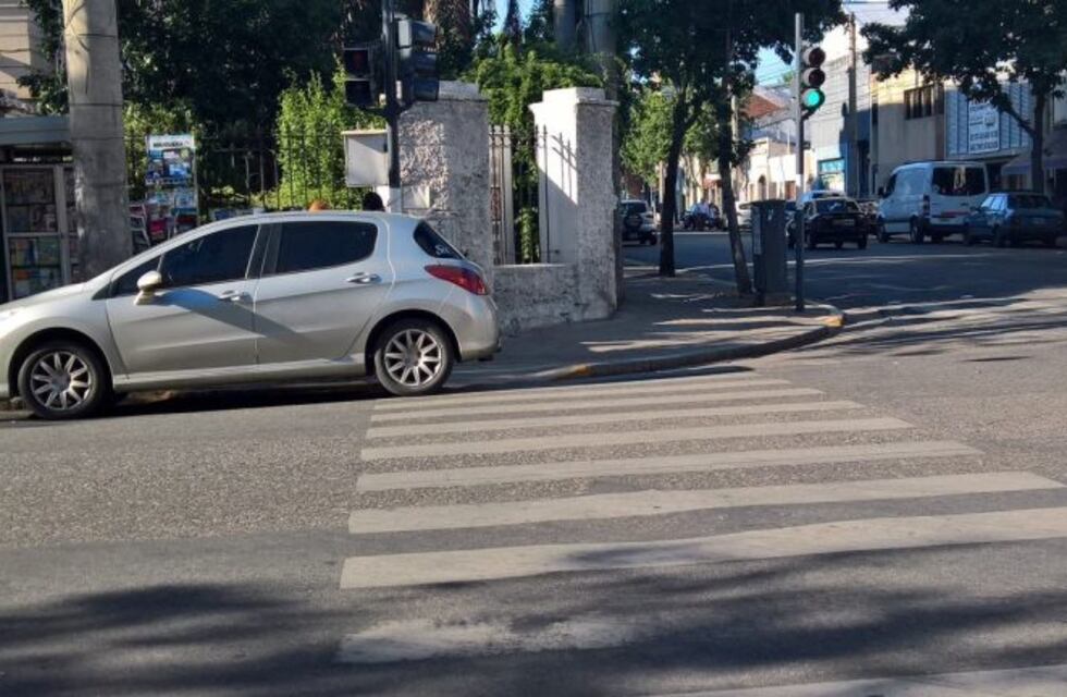 Personal municipal quiso arreglar el semáforo tras el choque fatal en Pichincha