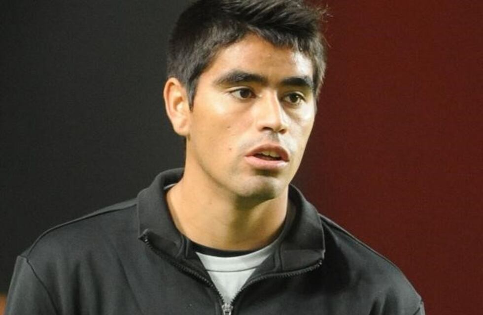 Quedó libre de Colón, sonó en Central pero se fue a Francia